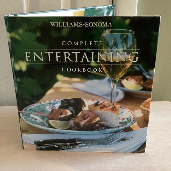 WILLIAMS-SONOMA COMPLETE ENTERTAINING COOKBOOK